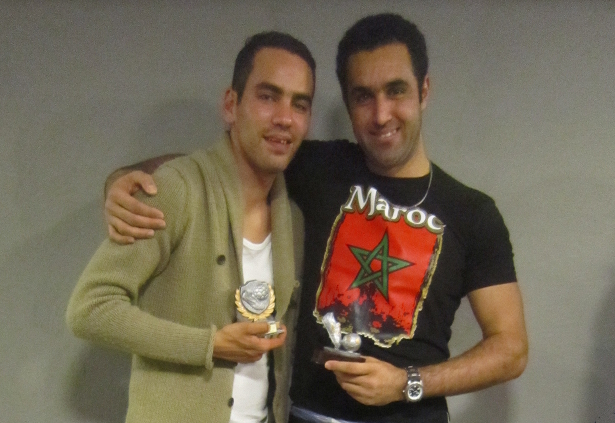 Vuoden pelaaja Youcef Chemlal ja Pelimies Ahmed Lakra palkintoineen